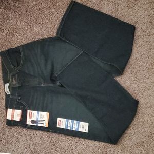 Wrangler jeans dark wash size 18